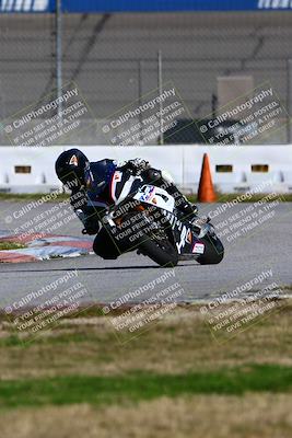 media/Jan-21-2023-Fastrack Riders (Sat) [[fcf3f88a30]]/Level 4/Session 3 Turn 9/